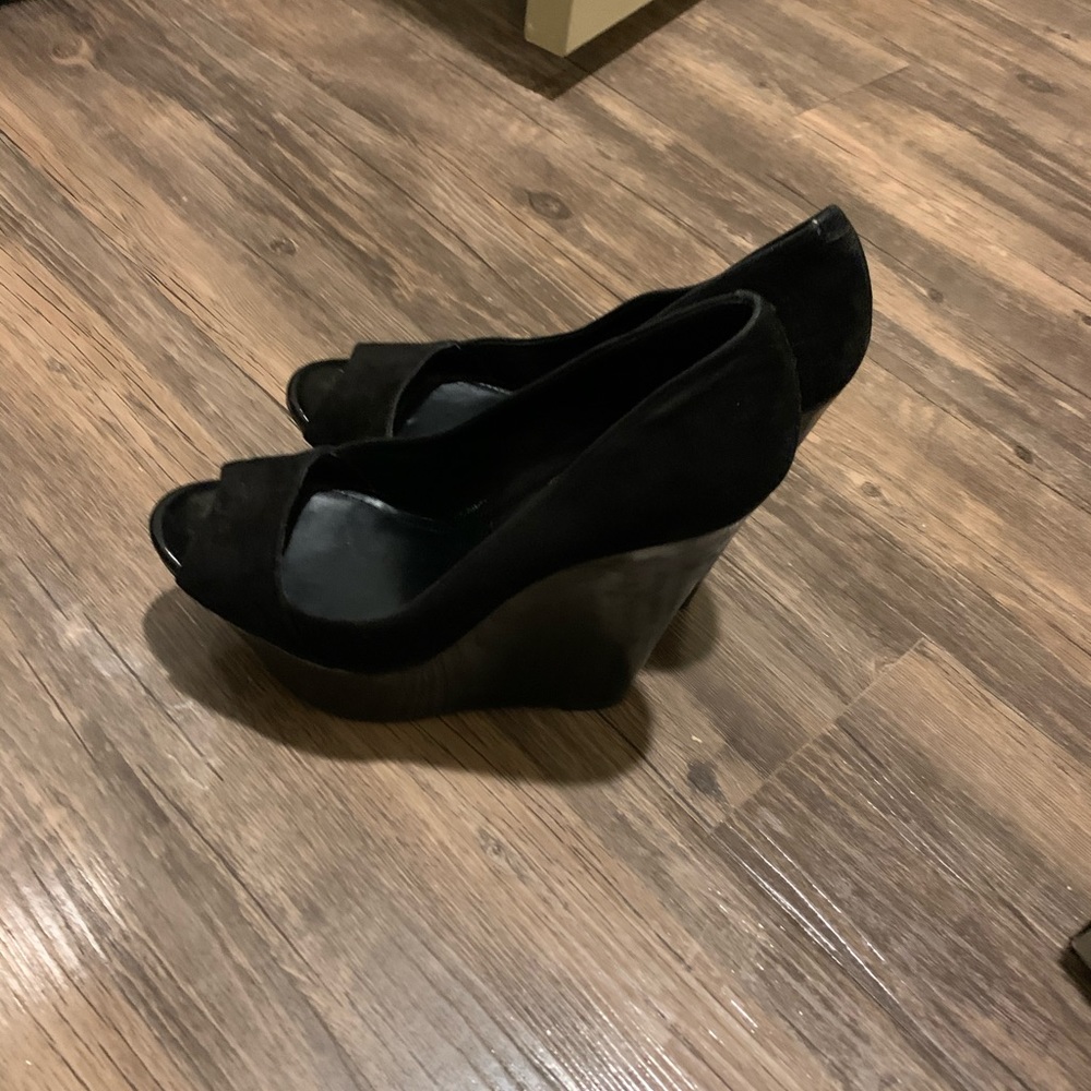 Marcos Jessica Simpson Suede Wedge